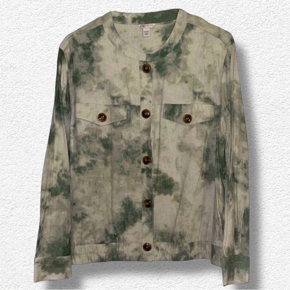 🌺NWOT:Cato Green Tie-Dye Button-Up Jacket
